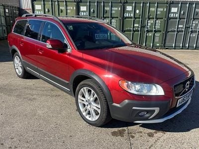 Used Volvo XC70 SE Lux 215 HP (158 kW) 2013 Red Estate