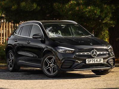 Used Mercedes GLA200 Executive 150 HP (110 kW) 2025 Black SUV