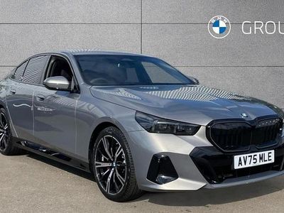 Used BMW 520 M Sport 208 HP (152 kW) 2025 Oxide grey Sedan