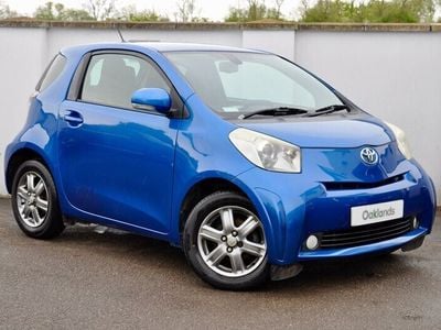 Toyota iQ