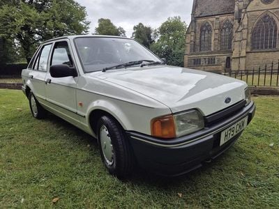 White Used 1990 Ford Escort Hatchback | £5,995