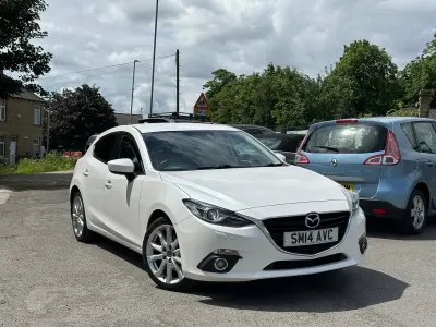 Used Mazda 3 Inclusive 165 HP (121 kW) 2014 White Hatchback