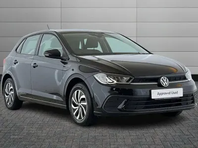 Used VW Polo Life 95 HP (69 kW) 2024 Black Hatchback