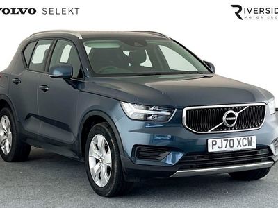 used Volvo XC40 Momentum T3