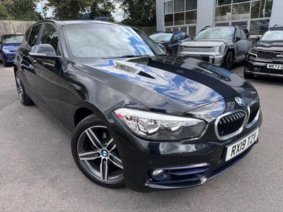 used BMW 118 1 Series i [1.5] Sport 5dr [Nav/Servotronic]