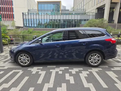Used Ford Focus Titanium 115 HP (84 kW) 2012 Blue Estate