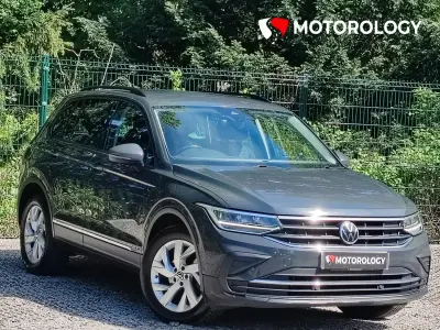 Usado VW Tiguan S 150 HP (110 kW) 2021 Cinzento SUV