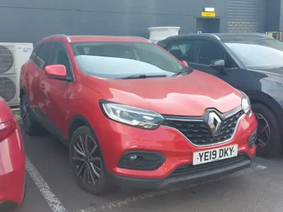 Used Renault Kadjar Iconic 140 HP (102 kW) 2019 Red SUV