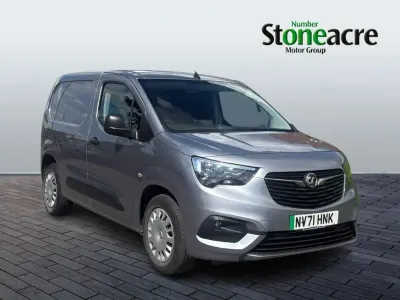 Używany Vauxhall Combo Sportive 100 kW (136 KM) 2021 Szary Minivan