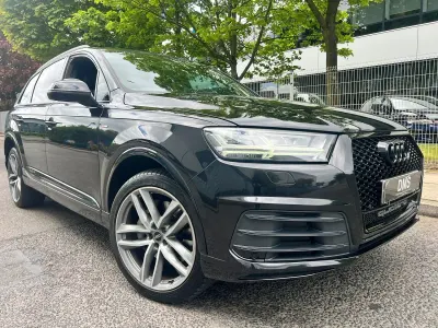 Begagnad Audi Q7 Black Edition 2019 Svart SUV