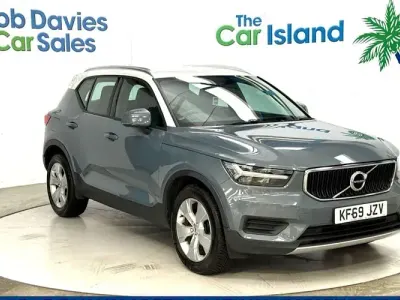 Used Volvo XC40 Momentum 163 HP (119 kW) 2021 SUV