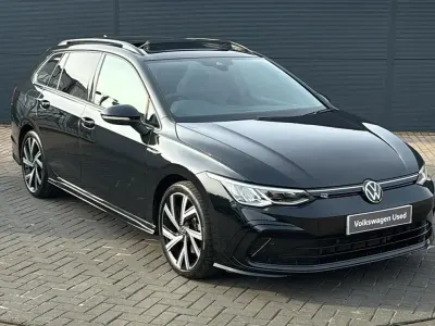 Used VW Golf VIII R-line 147 HP (108 kW) 2024 Black Estate