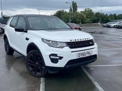 Fuji white Used 2015 Land Rover Discovery Sport HSE Luxury SUV | £11,975 (Fair price)