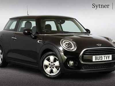 Used Mini Cooper Classic 134 HP (98 kW) 2019 Black Hatchback