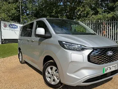 Used Ford Transit Custom Limited 100 kW (136 HP) 2024 Silver Van