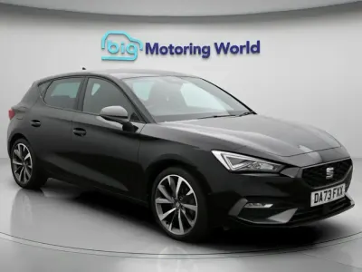 Used Seat Leon FR Sport 2023 Black Hatchback