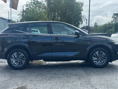 Used Nissan Qashqai Acenta Premium 140 HP (102 kW) 2024 Black SUV