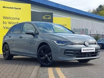 Second-hand VW Golf VIII Match 115 CP (84 kW) 2024 Gri Hatchback