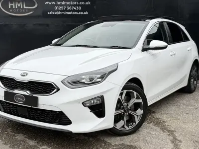 Używany Kia Ceed First Edition 138 KM (101 kW) 2018 Biały Hatchback