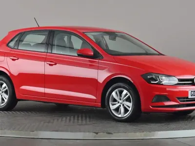 Usado VW Polo SE 65 HP (47 kW) 2018 Vermelho Citadino
