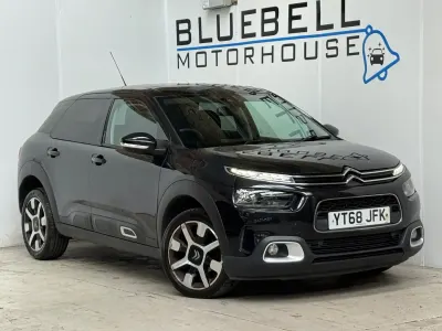 Używany Citroën C4 Cactus Flair 2018 Czarny Hatchback