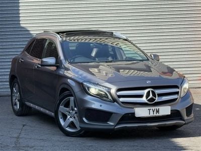 Mercedes GLA220