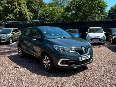 Used Renault Captur Play 2019 Blue SUV
