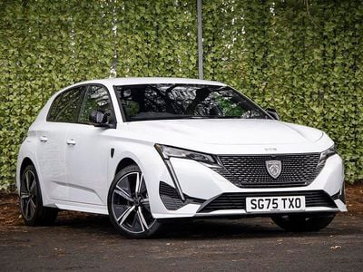 White New 2025 Peugeot 308 GTi Hatchback | £23,998 (Good price)