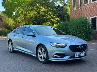 Used Vauxhall Insignia SRi 2017 Silver Hatchback