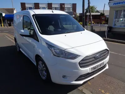 Second-hand Ford Transit Connect Limited 120 CP (88 kW) 2019 Alb Monovolum
