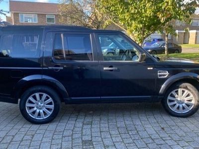 used Land Rover Discovery y 3.0 SD V6 HSE SUV