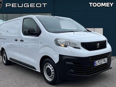 Used Peugeot Expert Premium 144 HP (105 kW) 2022 White Van