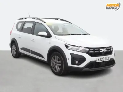 Usado Dacia Jogger Expression 2023 Blanco Monovolumen