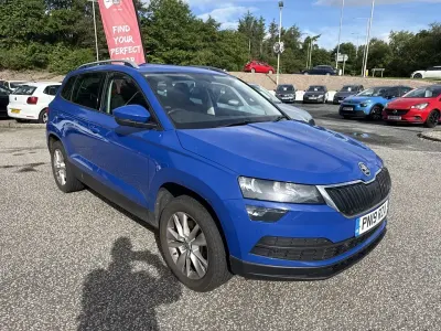 Used Skoda Karoq SE Technology 116 HP (85 kW) 2019 Blue SUV