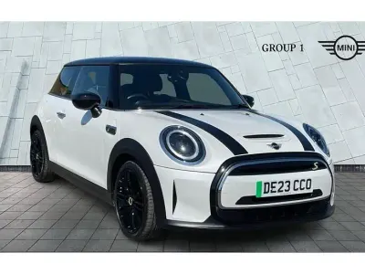 Usado Mini Cooper S Level 2 135 kW (184 CV) 2023 Blanco Utilitario