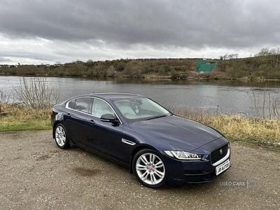 Used Jaguar XE Portfolio 180 HP (132 kW) 2016 Blue Sedan