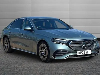 Used Mercedes E200 Advanced 204 HP (150 kW) 2025 Verde silver Sedan