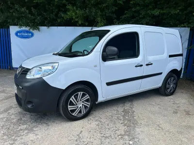 Used Nissan NV250 Acenta 115 HP (84 kW) 2020 White Van