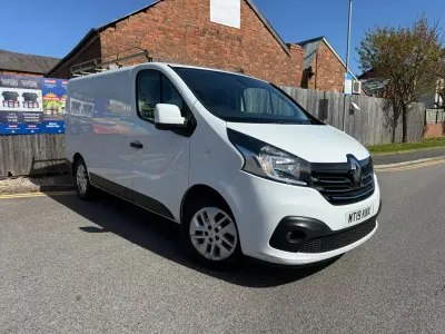 Usado Renault Trafic 2019 Blanco Monovolumen