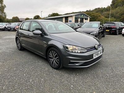 Grey Used 2018 VW Golf VII SE Hatchback | £12,995 (Expensive)
