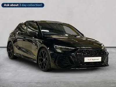 Begagnad Audi RS3 Sport 400 HK (294 kW) 2024 Svart Sedan