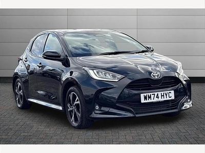 Used Toyota Yaris Hybrid Design 116 HP (85 kW) 2025 Black Hatchback