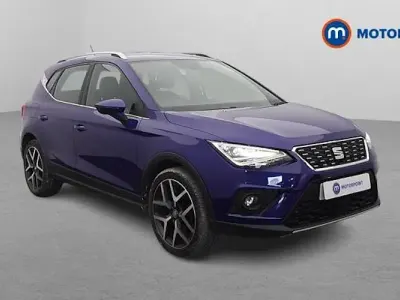 Używany Seat Arona XCELLENCE Lux 95 KM (69 kW) 2019 Niebieski SUV