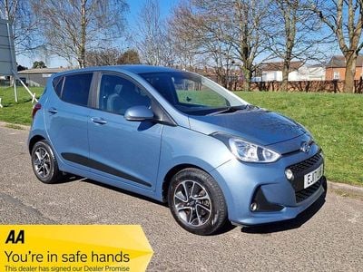 Used Hyundai i10 Premium 2017 Blue Hatchback
