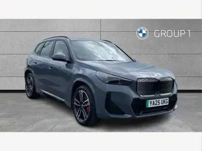 Usado BMW iX1 M Sport 230 kW (313 HP) 2025 Cinzento SUV