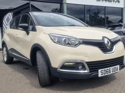 Second-hand Renault Captur Dynamique 90 CP (66 kW) 2016 SUV