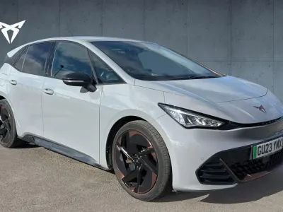 Begagnad Cupra Born e-Boost 169 kW (230 HK) 2003 Halvkombi
