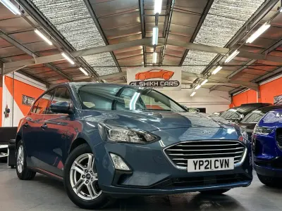 Used Ford Focus Zetec 120 HP (88 kW) 2021 Blue Hatchback