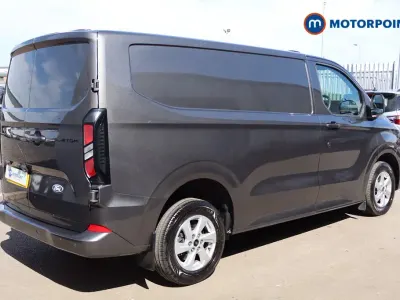 Usado Ford Transit Custom Limited 136 HP (100 kW) 2024 Cinzento Van