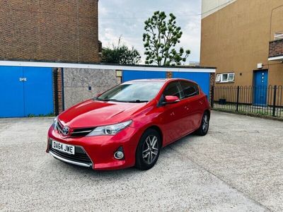 Toyota Auris Hybrid
